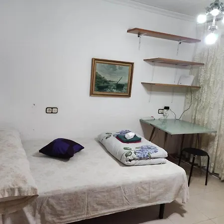 30-1- комната в квартире для 1 до 2 человек, * Alicante